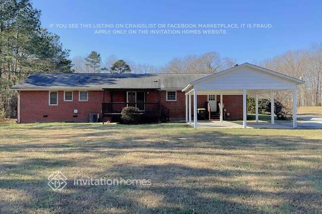 Building Photo - 190 Bowen Rd