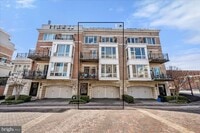 Building Photo - 902 Valencia Ct