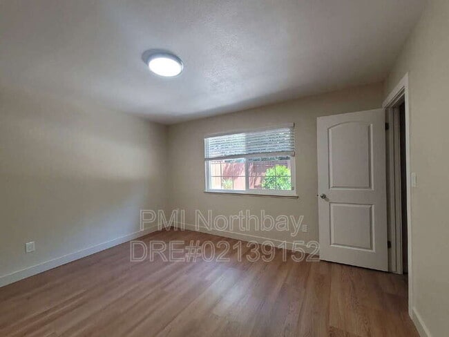 Building Photo - 2080 Diamond Way