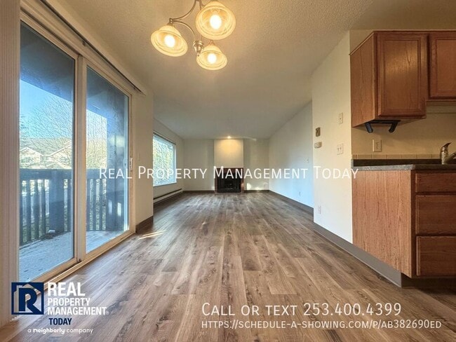 Building Photo - 13402 98th Ave Ct E