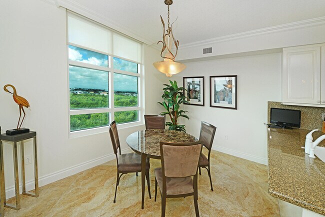 Building Photo - 3740 S Ocean Blvd