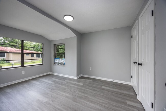 Building Photo - ? Fully Renovated 3-Bedroom Home in Starke...
