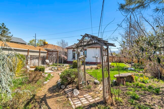 Building Photo - 2268 S 900 E