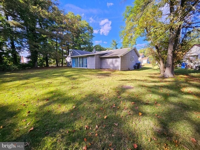 Building Photo - 49 Bonnie Ln