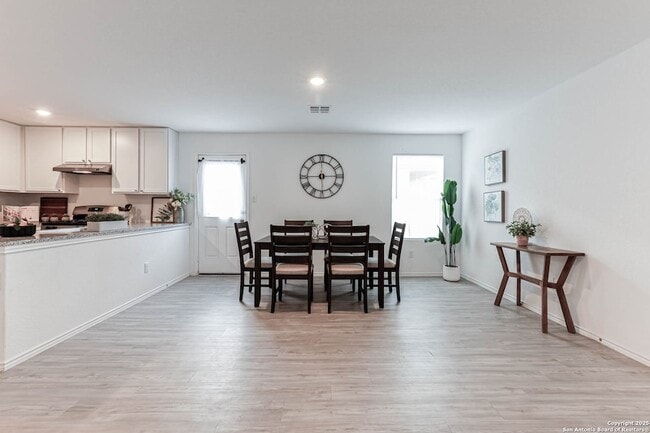 Building Photo - 5935 Texas Spur