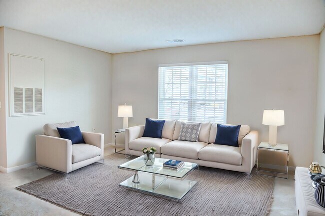 Building Photo - 1 Bedroom apartment for rent June 2025