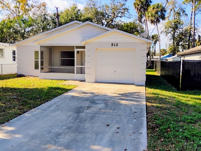 Building Photo - 512 Fulton St