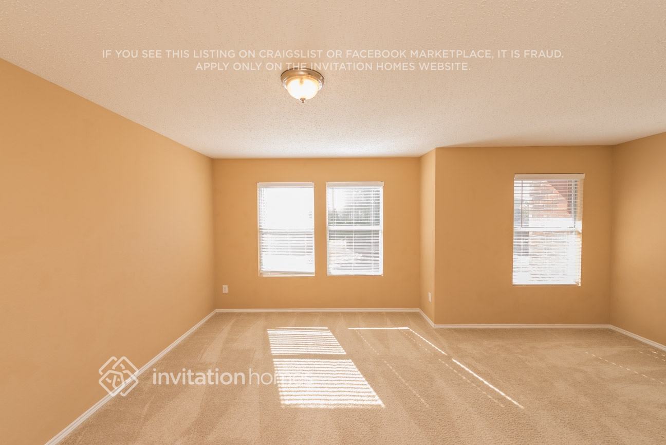 Building Photo - 3012 Cesareo Dr
