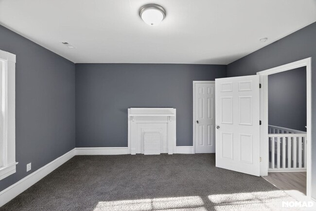 Building Photo - 512 Maple Ave