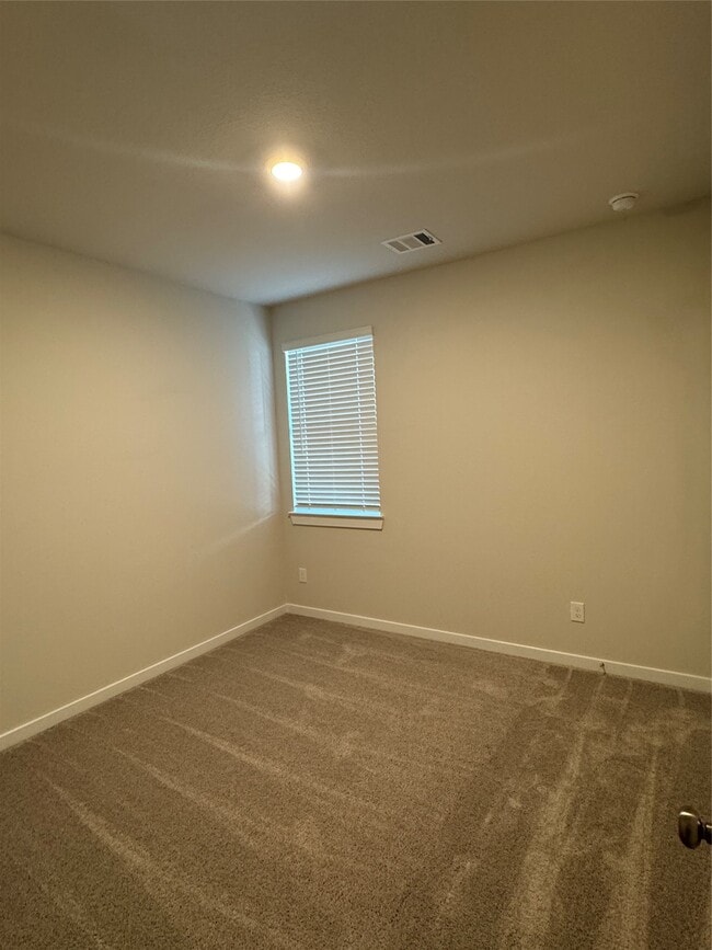 Building Photo - 2978 Pk Hl Ln