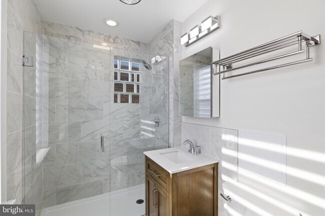 Building Photo - 3726 Stanton St