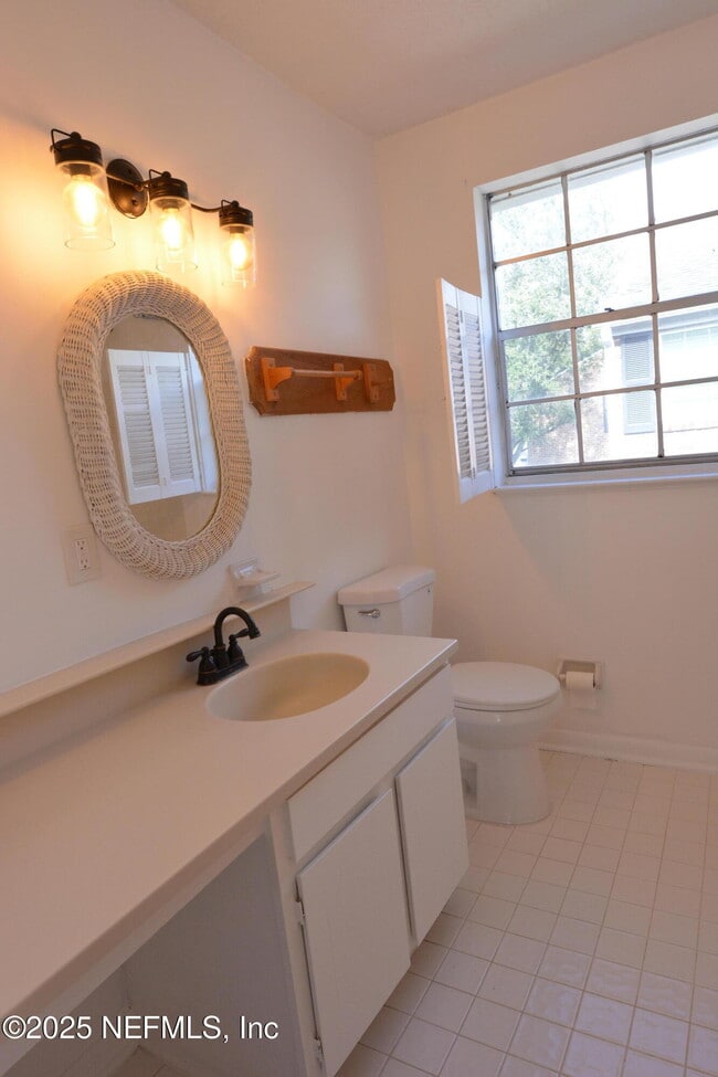 Building Photo - 4358 Timuquana Rd