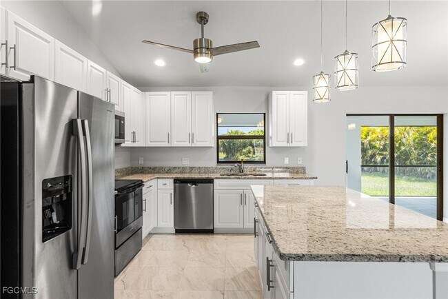 Building Photo - 4012 Country Club Blvd
