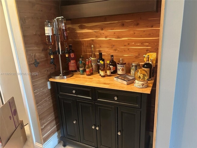 Building Photo - 8900 Washington St