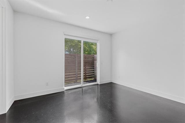 Building Photo - 4920 Lexington Ct