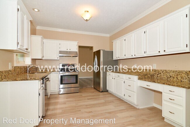 Building Photo - 4 br, 2.5 bath House - 12854 Fleetwood Drive