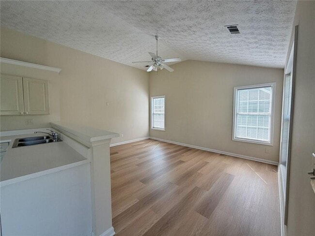 Building Photo - 902 Conners Cove NW