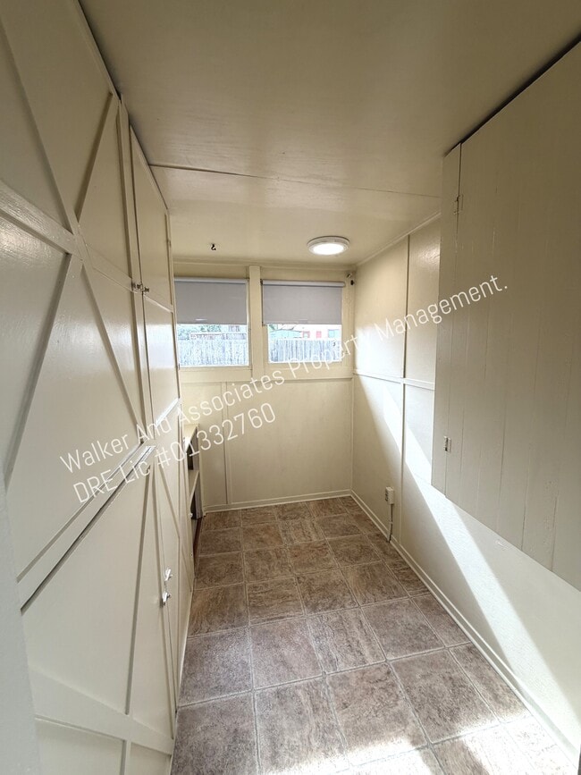 Building Photo - 5120 Union Ave