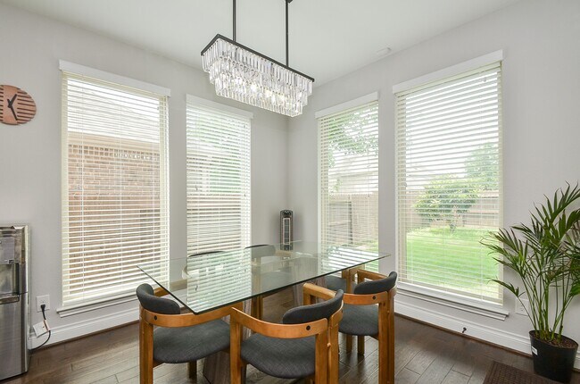 Building Photo - 16835 Fowler Pines Dr