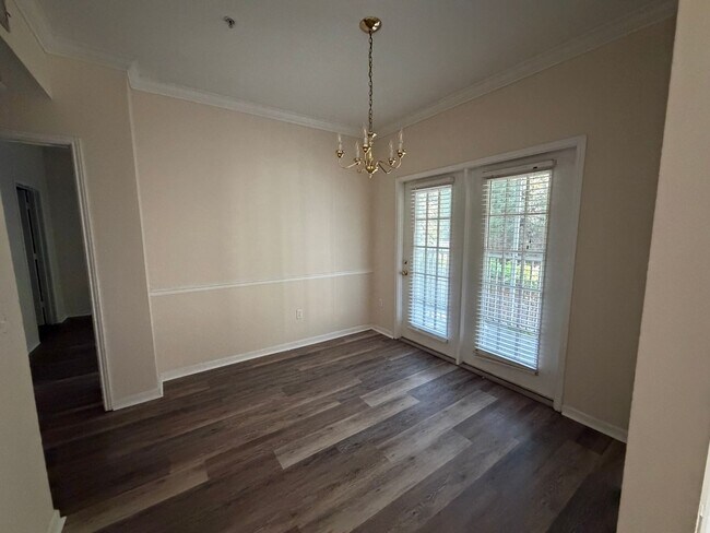 Building Photo - 1704 Frederica Rd