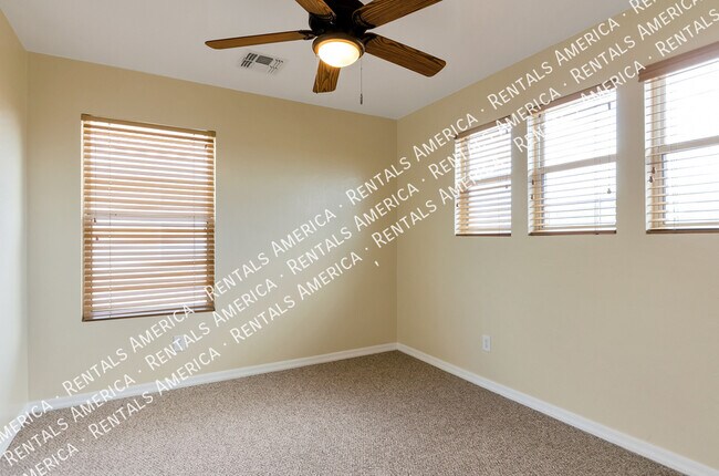 Building Photo - 4722 W Calatrava Ln