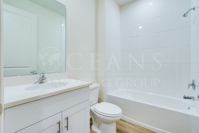 Building Photo - Refined Living in Halifax Plantation – Con...