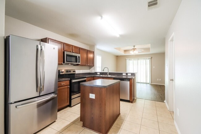 Building Photo - 9614 Brandon Rock Lane