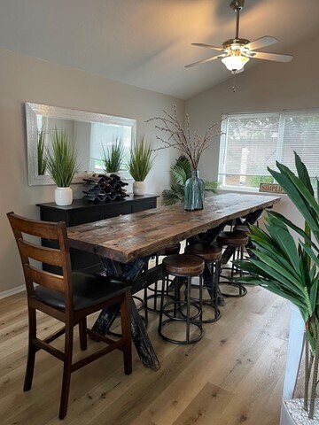 Building Photo - 507 Willowspring Dr