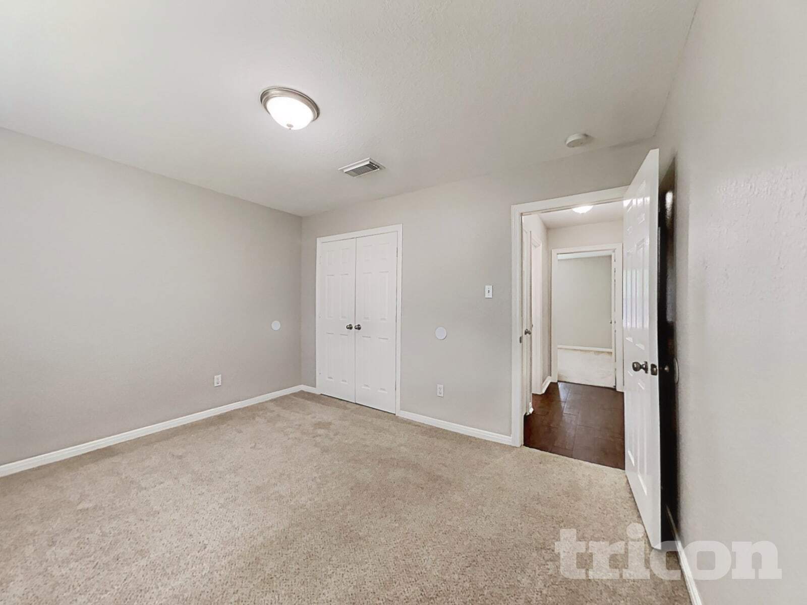 Building Photo - 220 Kellyn Ct