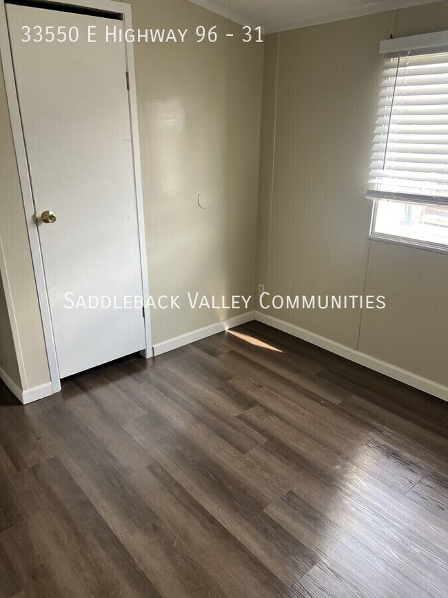Building Photo - 33550 CO-96
