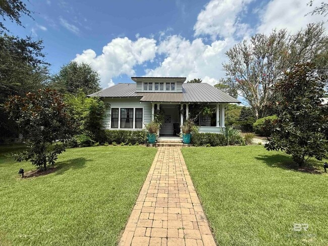 Primary Photo - 111 Fels Ave