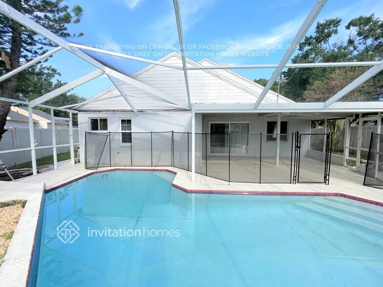 Building Photo - 1840 Candlestick Ct