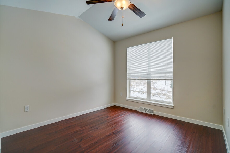 Building Photo - 4362 Eagle Ridge Ln