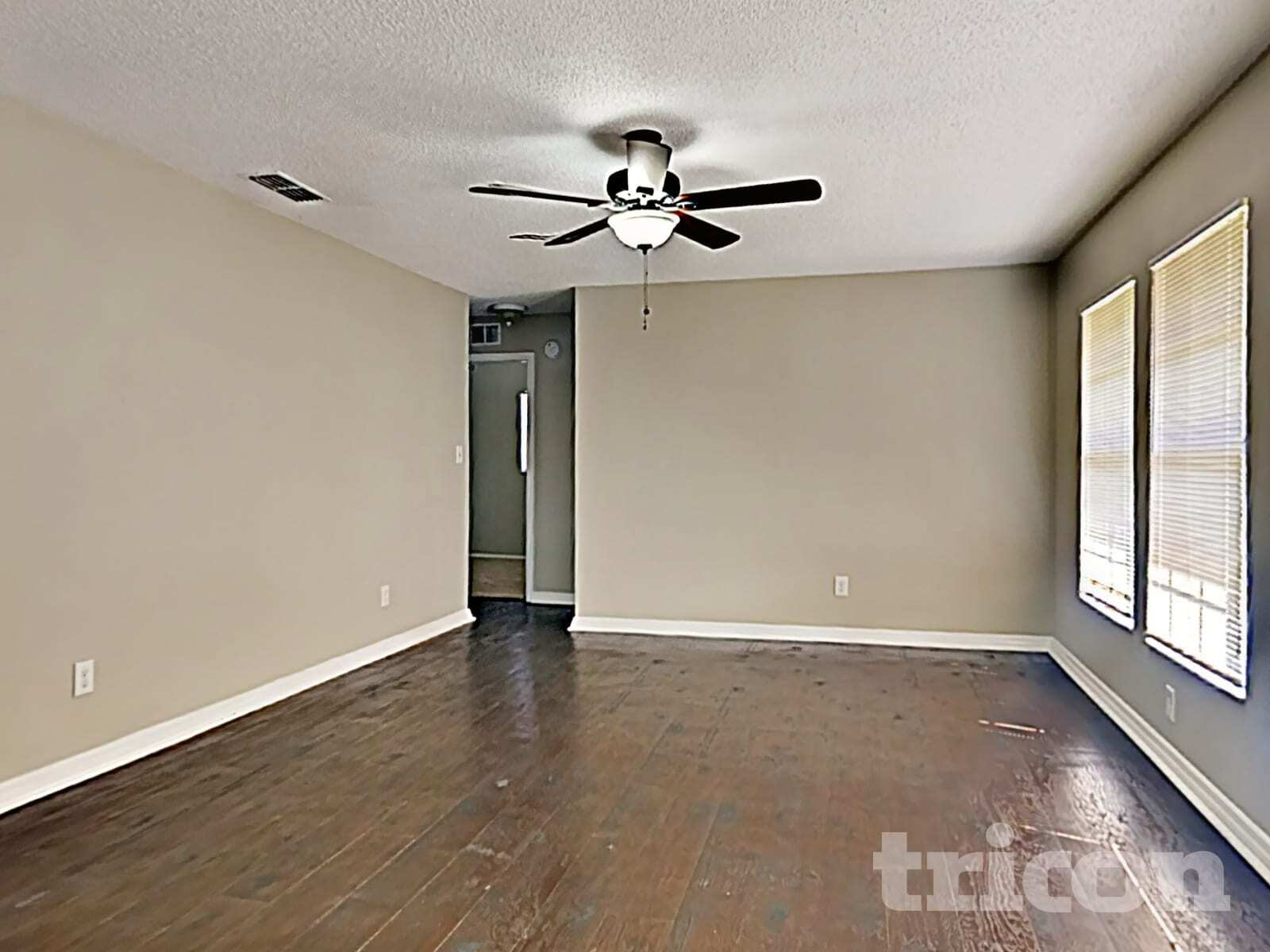 Building Photo - 816 Centerwood Ct