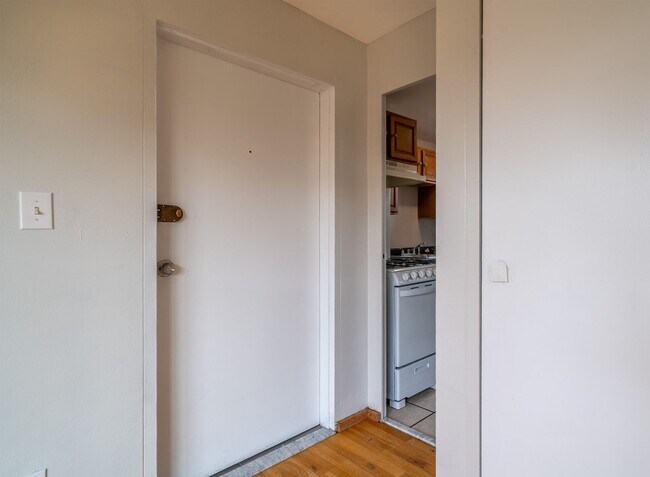 Interior Photo - Delaware Ave Apartments