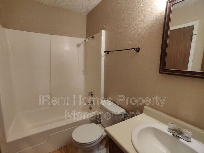 Building Photo - 3812 Wild Rye Trail