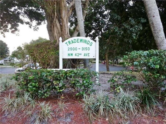 Building Photo - 3150 NW 42nd Ave