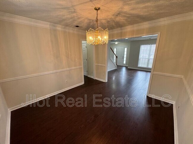 Building Photo - 5376 Sorrells Path