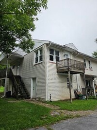 Building Photo - 147 Capperella Dr