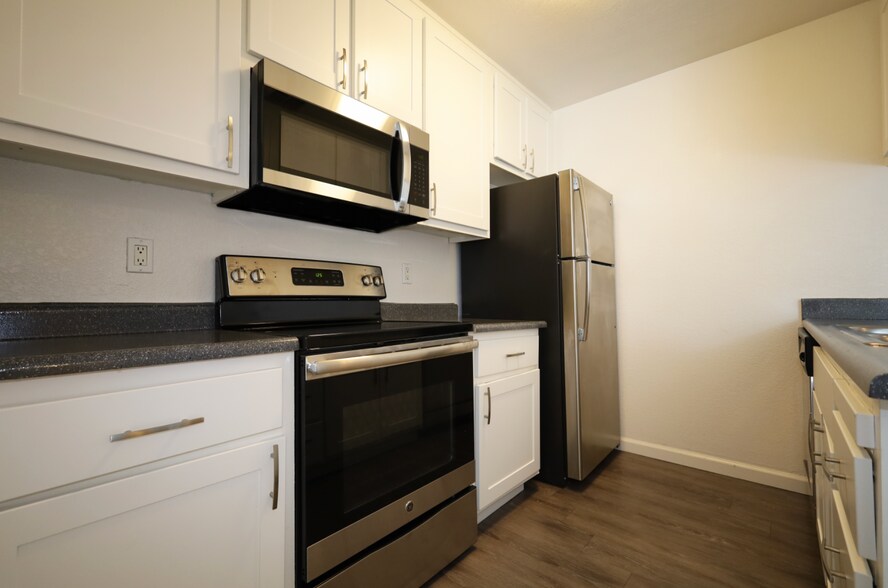 Interior Photo - Sierra Ridge Apartments