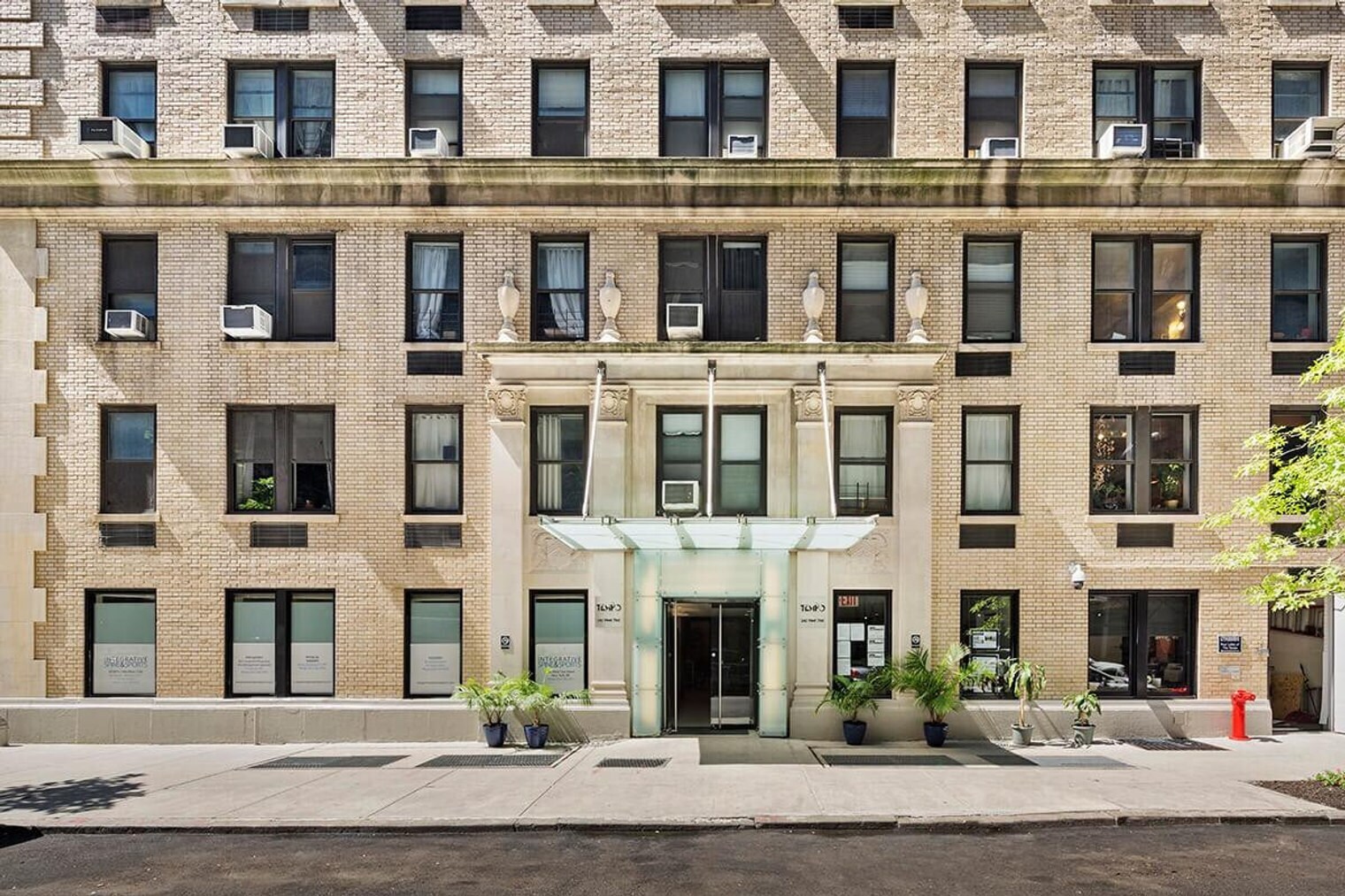 Building Photo - 238 W 73rd St