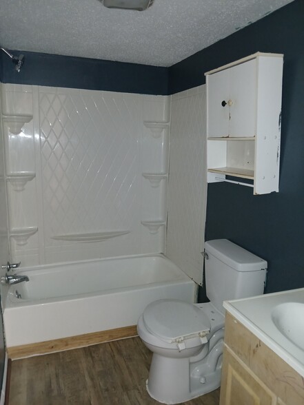 Building Photo - 2860 Bunneau St