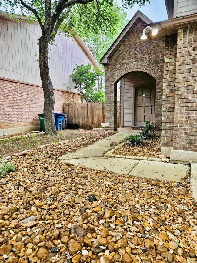 Building Photo - 7538 Tantara Ct