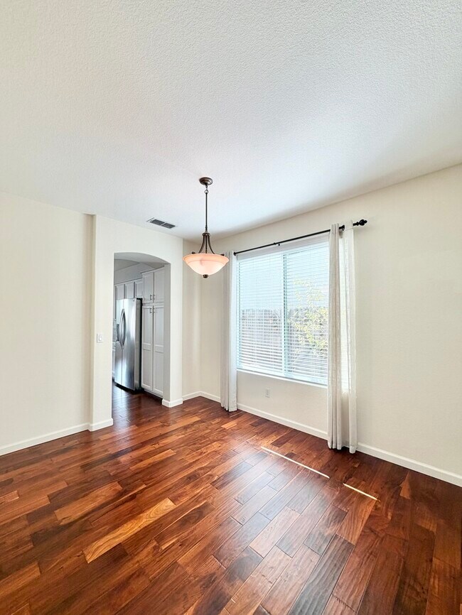 Building Photo - Spacious 5-Bedroom Rocklin Home with Private Backyard Oasis