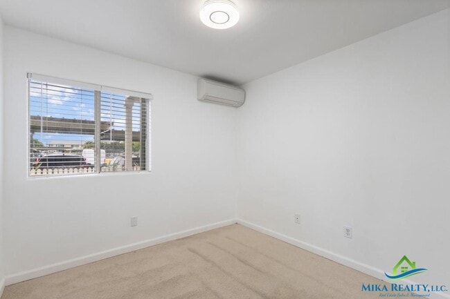 Building Photo - 94-510 Lumiaina St #J101