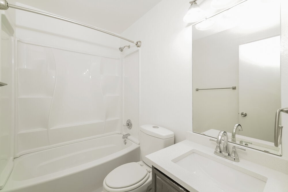 Building Photo - 100 Sandlewood Ln