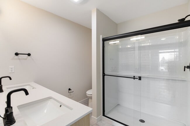 Building Photo - 14707 87th Ave SE