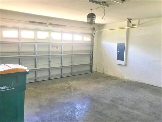 Building Photo - 3480 Hawkin Dr