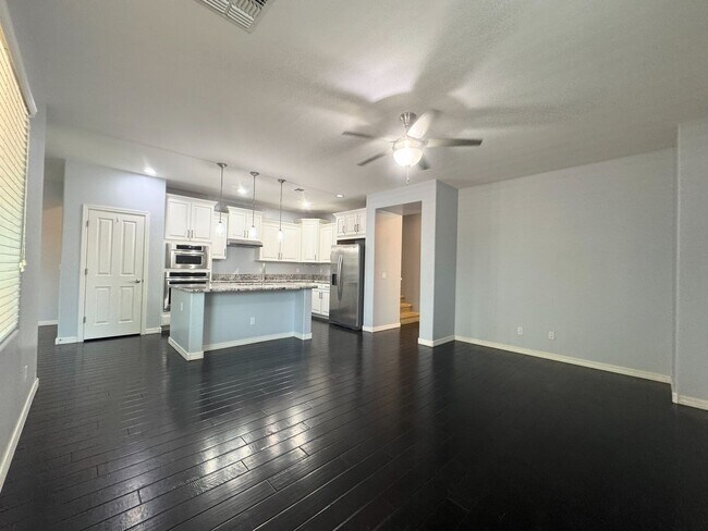 Building Photo - COMING SOON! LYONS GATE 5 BDRM + LOFT W CO...