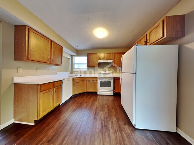 Building Photo - 6530 Calloway Ct